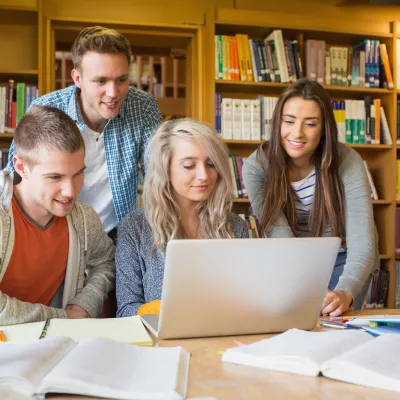 Students learning together online